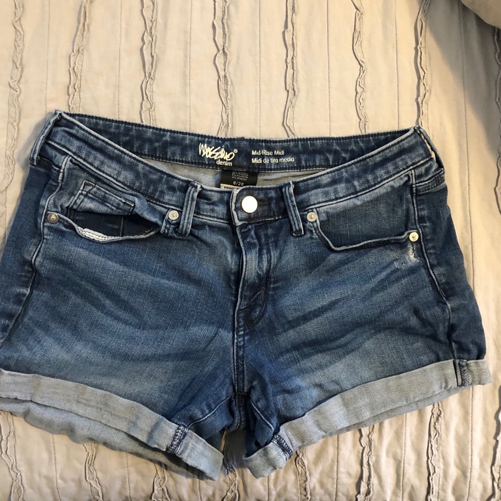 Mossimo mid-rise midi jean shorts